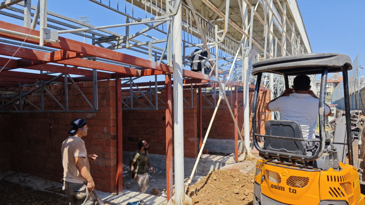 Fethiye Şehir Stadı'nda depreme karşı güçlendirme çalışmaları devam ediyor